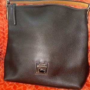Dooney and Bourke North South Sac - Dillen Collection